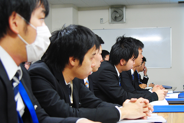 ステップごとの研修で更なるスペシャリストへ